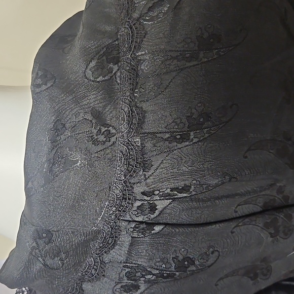 Vintage Elegant Black Long-Sleeve Dress Robe Jacket - Picture 3 of 13